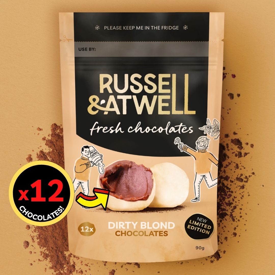 Festive Blond Monty Fresh Chocolate 3 - Pack - Russell and Atwell